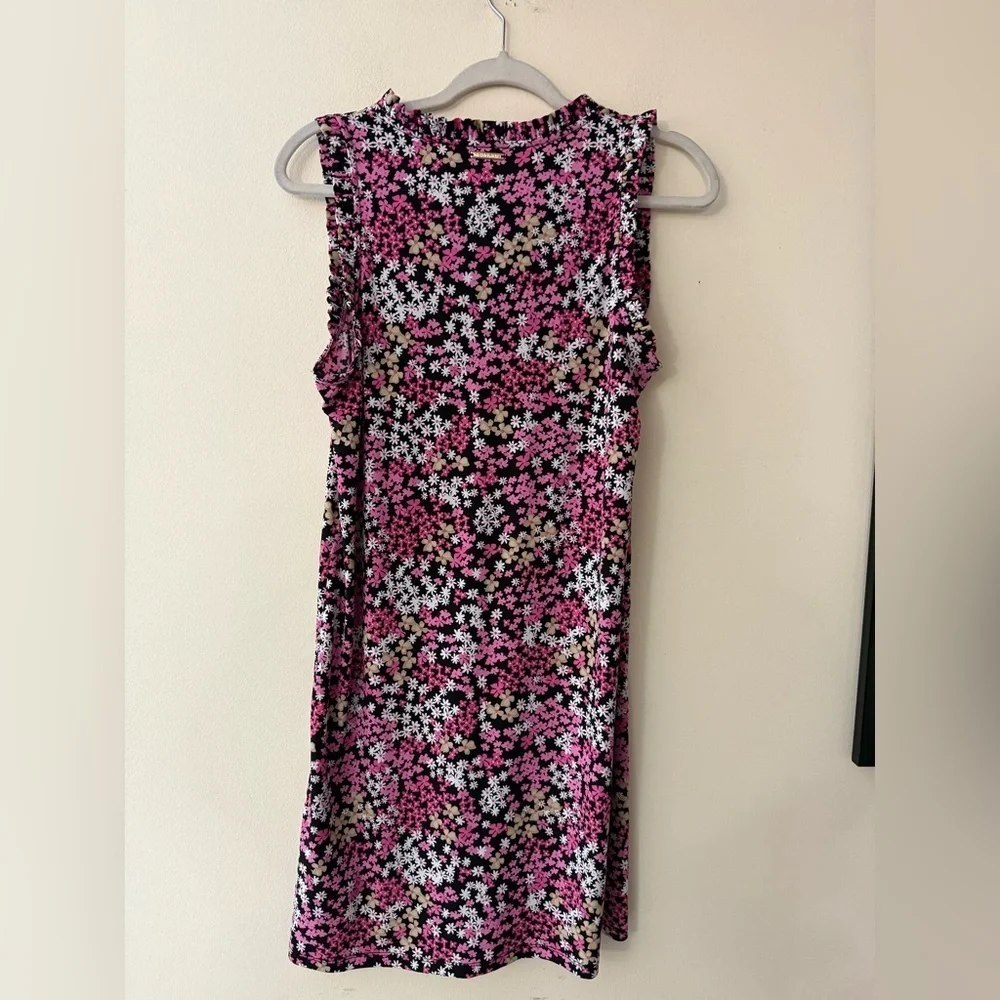Michael Kors Floral Sleeveless Blouse, Ruffled V-Neck, Pink, White, Tan, size M